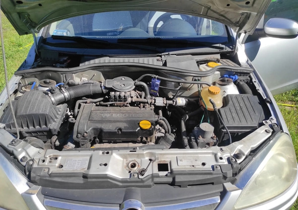 Opel Corsa cena 4000 przebieg: 281200, rok produkcji 2003 z Pilzno małe 16